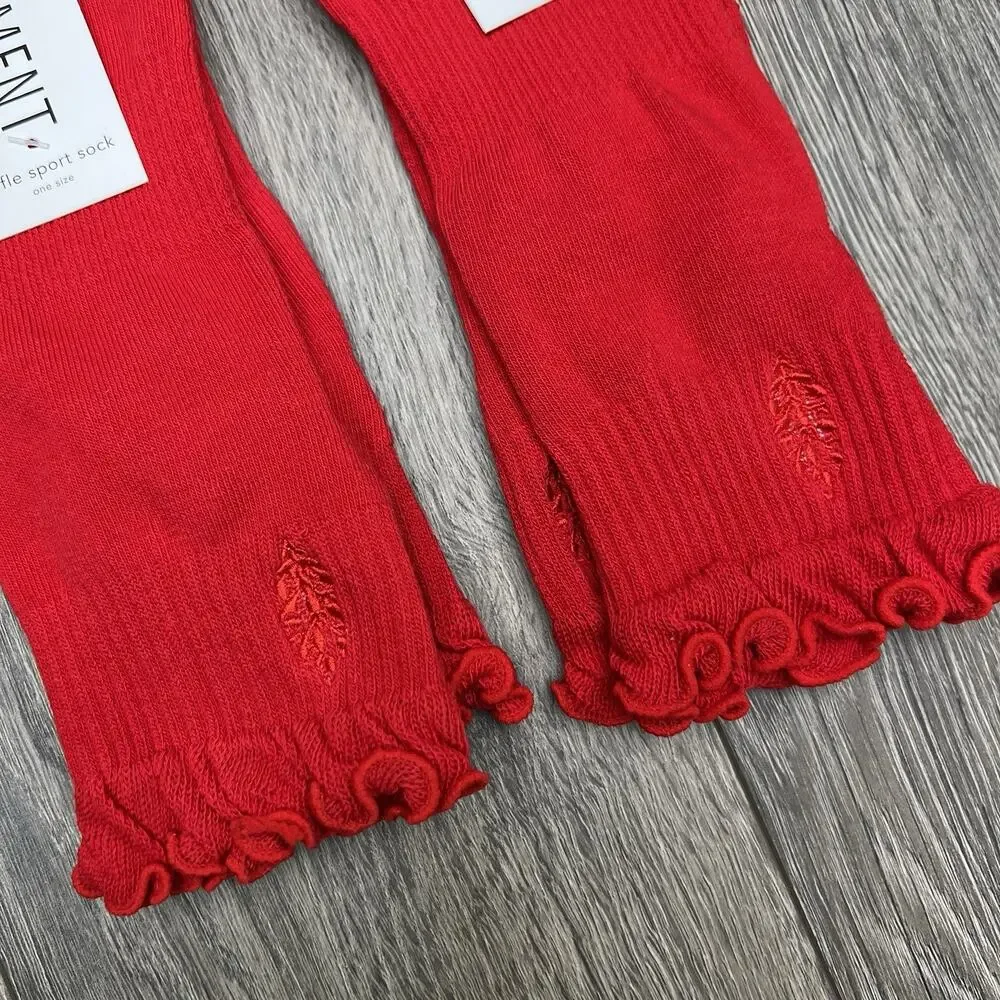 2 Pack Free People Movement Red Ruffle Sport Socks Winterberry $18
